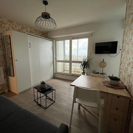 Studio 22 - Coucher De Soleil & Vue Mer Courseulles-sur-Mer Esterno foto