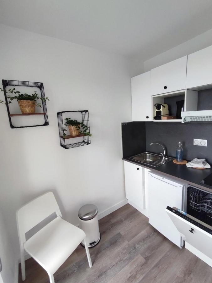 Studio 22 - Coucher De Soleil & Vue Mer Courseulles-sur-Mer Esterno foto